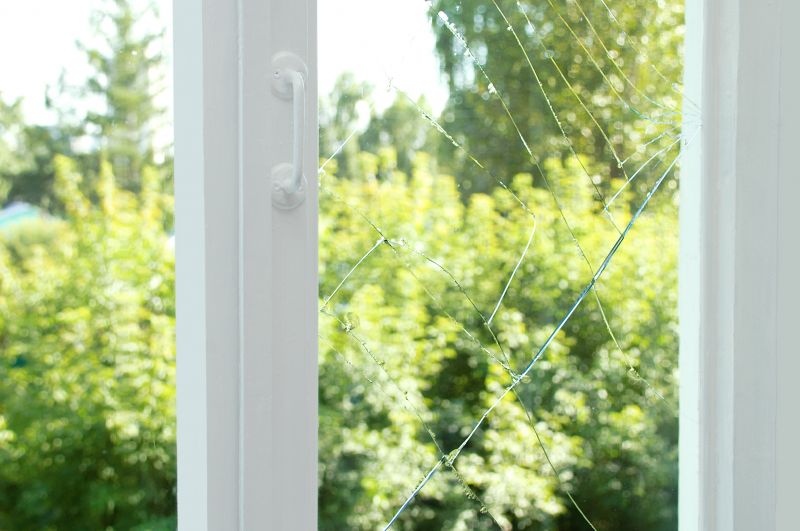 Cracked Window Repair in Olathe, KS