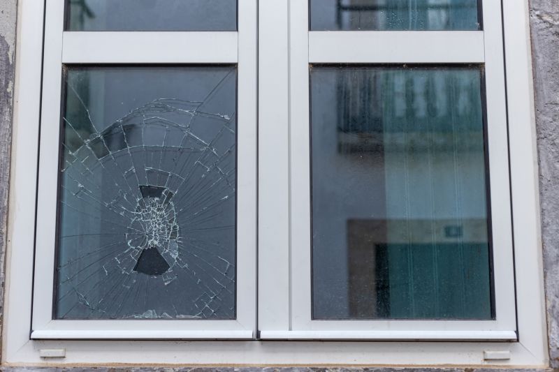 Window Glass Repair in Alpharetta, GA